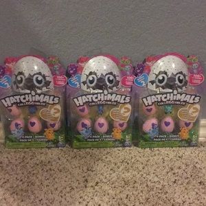 New Hatchimals Colleggtibles Bundle